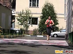 Outdoor changing after self-wetting