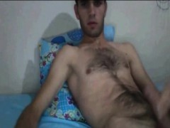 Another turkish gay boy cuming a lot