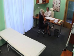 Dirty doctor fucked porn star