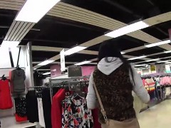 MallCuties Two amateur girls have sex in public, czech girls