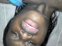 Dark skinned Colombian chick fingers her pink honey hole to
