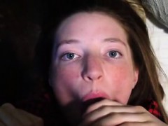 Freckles teen eyecontact blowjob