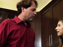 FamilyHookups- Horny Stepdaughter Offers Dad Handjob