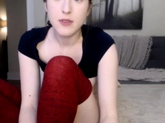 teen rudylovely fingering herself on live webcam