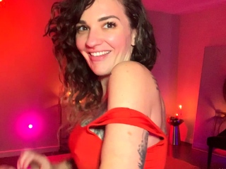 Brunette Solo Webcam Masturbation