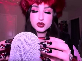 beebee ASMR – Intense Bare Mic Scratching – Mouth Sounds