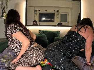 gassy kat Oh fuck yeah- pervs – new collab with my girl