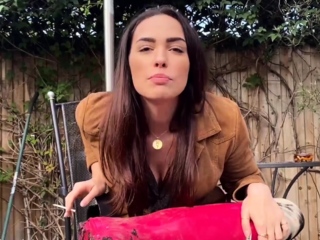 Linsey Dawn solo foot fetish