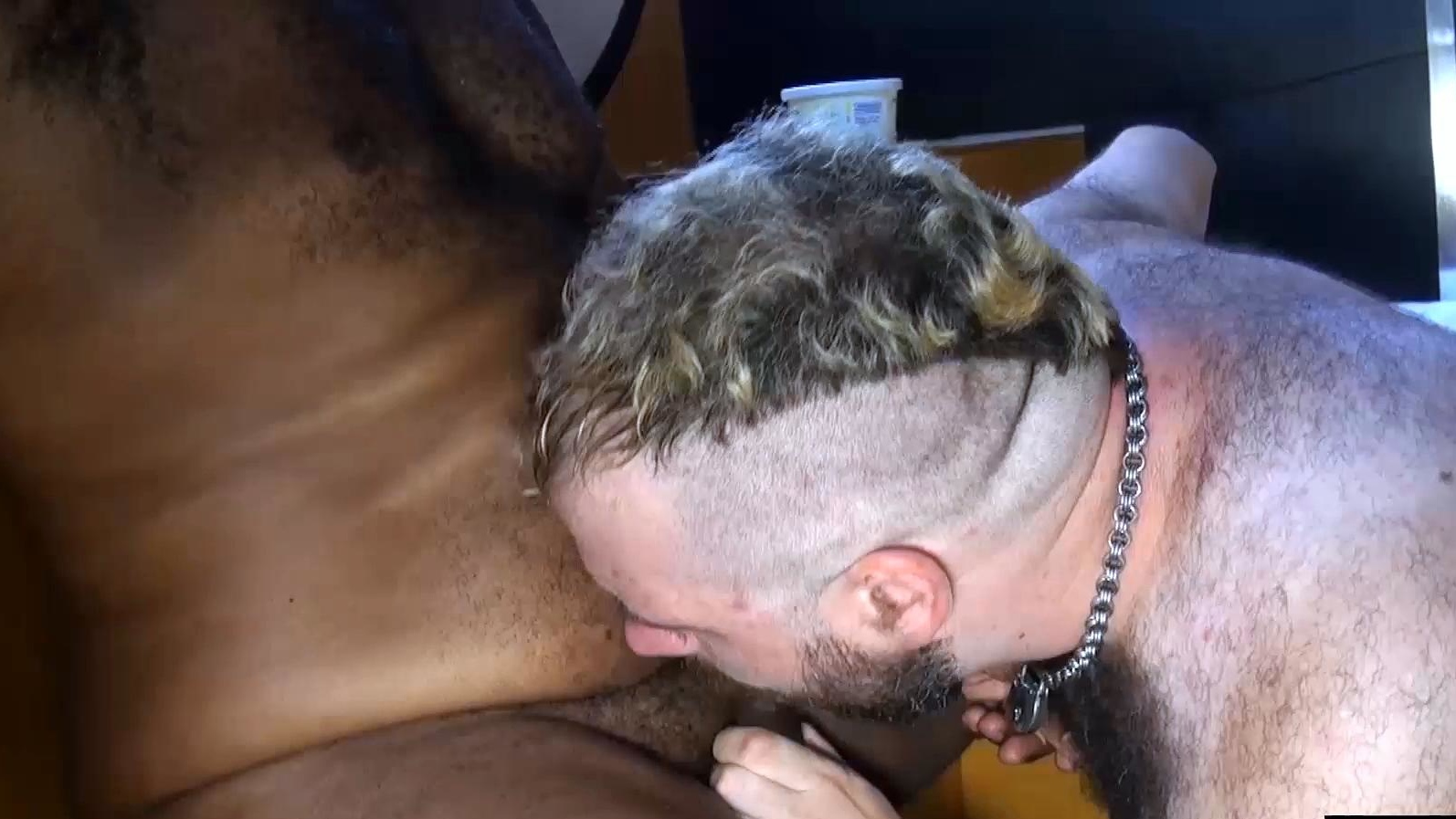 Interracial Bear Encounter: Black Top Dominates White Bottom in a Room