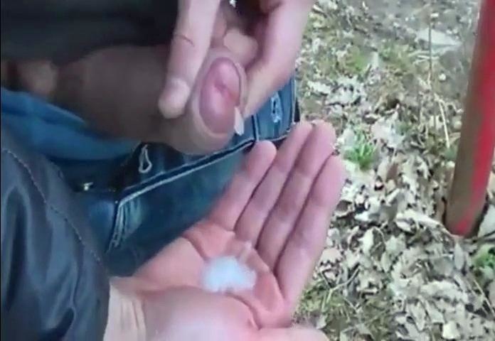 Young Twink Shows Off in Public with Solo Handjob and Cumshot