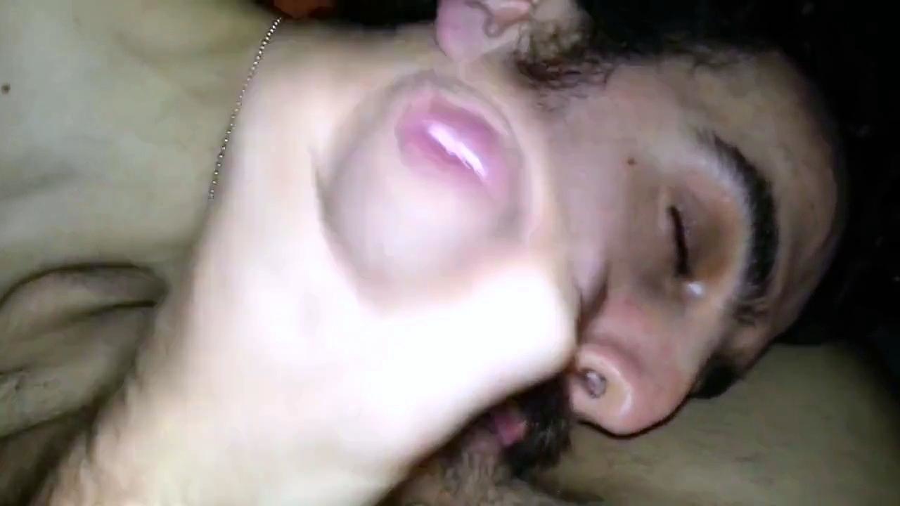  Amateur Gay Encounter: White Guys in Intimate Room Action