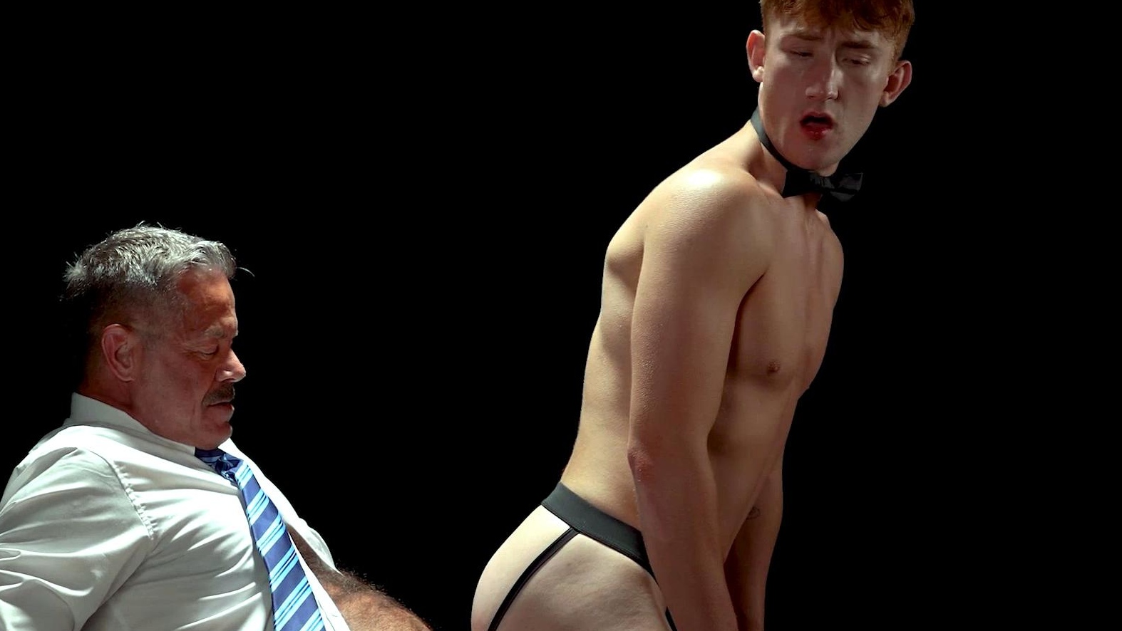 Daddy Silver Fox Fucks Young Twink in Intense Bareback Encounter