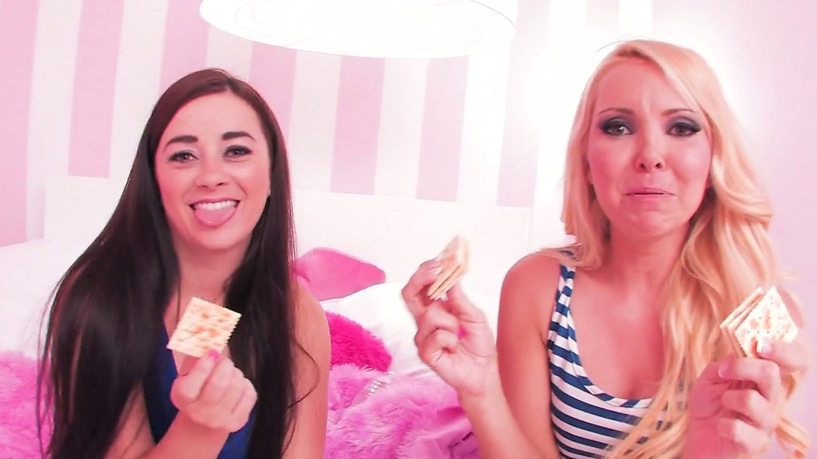 The Cracker Challenge with pornstars