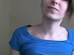 perfect pussy cam babe showing it all