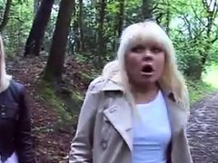 Blondes Doing An Oral Threesome In The Woods