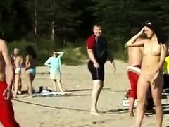 Teen Girl Gets Naked Out At The Beach