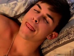Gay big long and fit dick Gorgeous Andy Shoots A Huge Load