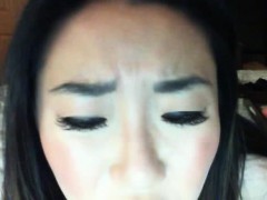 Sexy Asian Webcam Teen Wants a Facial
