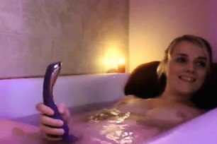 Teen Masturbates In The Bath Tub