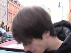 I was on the way to the Christmas market when I noticed a