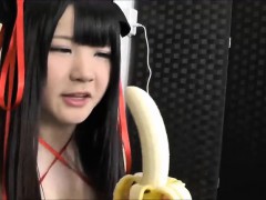 AsianSexPorno.com - Cute japan girl eat banana