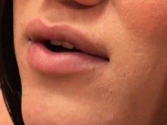 Plump tranny gives head