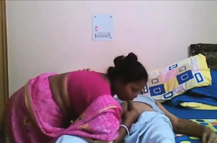 Indian desi rapid fuck with granddad saree new video that i