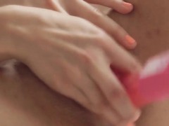 Ultra super woman fingering and touching her clit