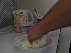 Sex with big booty plumper on the kitchen