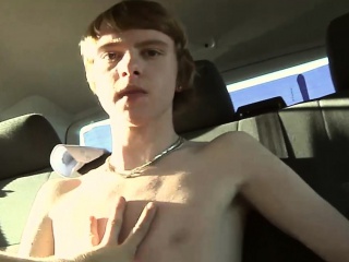Cute Lewis Sucking A Huge Cock On A Back Seat...