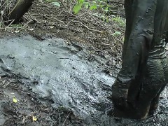 Idiot and mudding in might rivermud