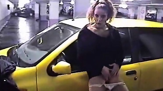 Ex gf in a public parking Upornia -com