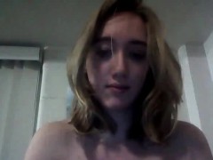 Petite blonde girl want to seduce boys