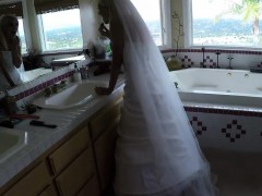 BFFS- Hot Bridesmaid Sex Before Wedding