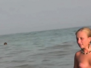 Stunning Fresh-Faced Teenager Plays In The Beach Naked