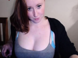 Curvy Ginger Webcam Girl Teasing You