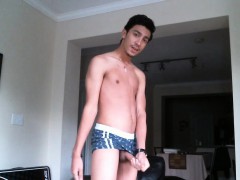 Skinny Young Latin Amateur Jerks Off