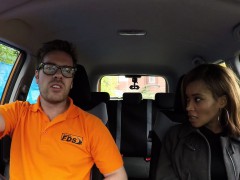 Big booty ebony bangs driving instructor