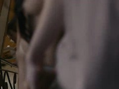 Elisabeth Moss, Merlynn Tong and Linda Ngo in sex scenes