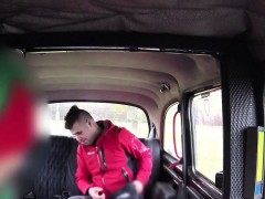 Christmas threesome banging in taxi