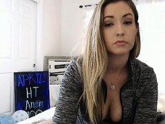 Solo Gal Venus Enjoys anal Masturbation with toys