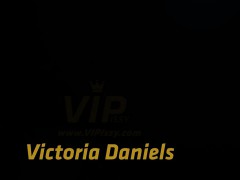 Vipissy - Victoria Daniels