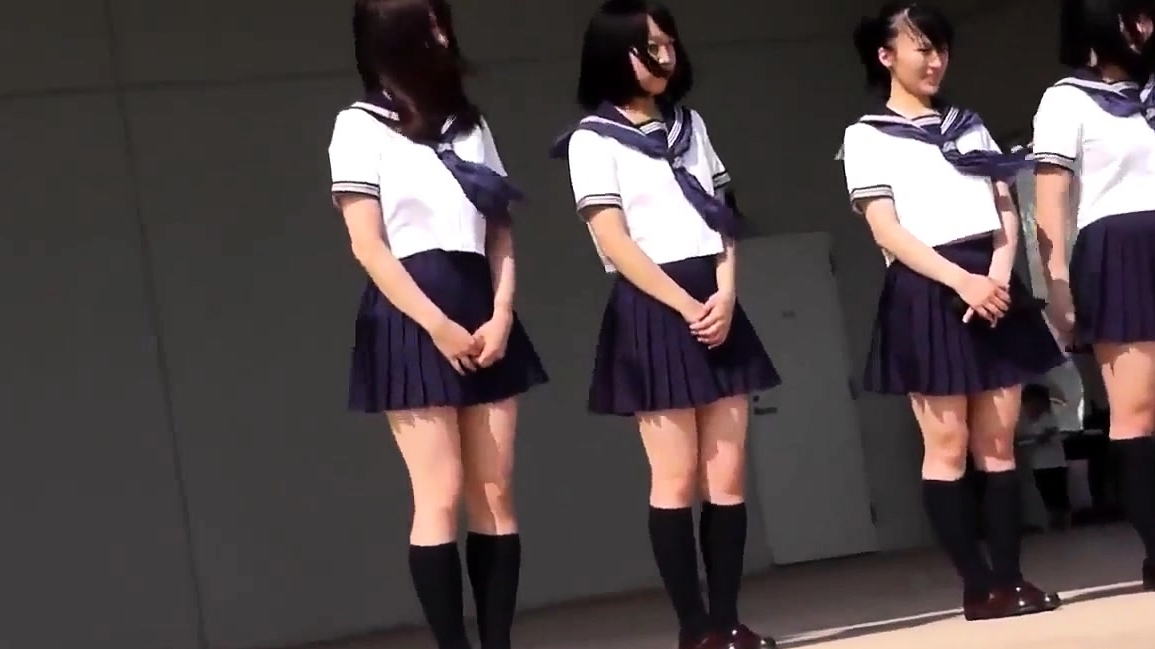 Cute Japanese Students Dance