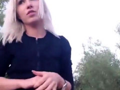 Independent Amateur teen blonde masturbating outdoor