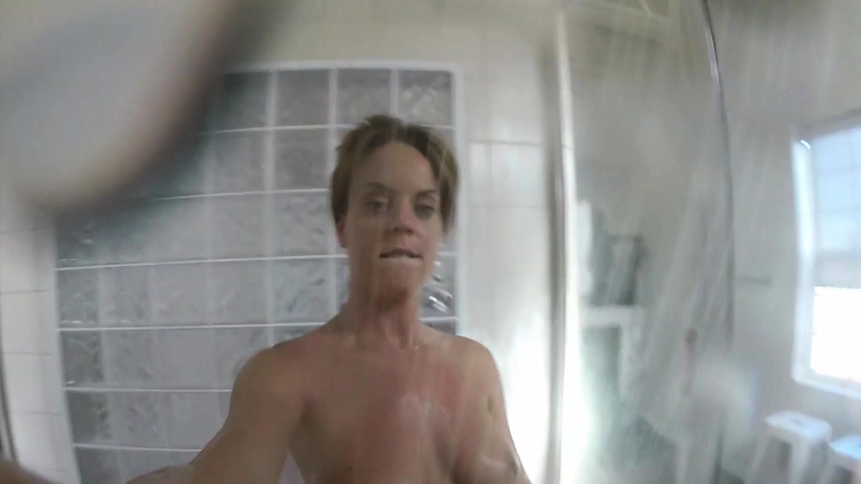 Super Sexy Rahyndee James takes a hot shower