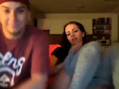 Hot Teen Couple perform on Webcam 2