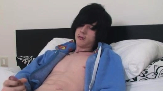 Emo video gratis gay Long time model Josh Osborne gives