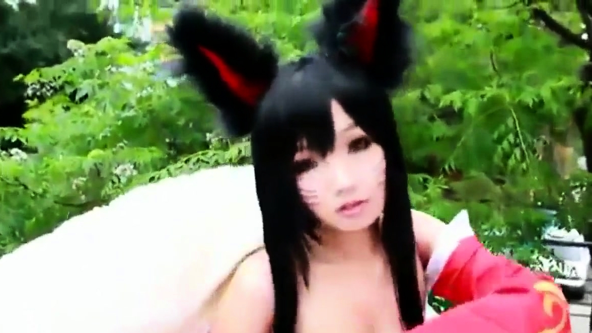 Ahri cosplay LOL