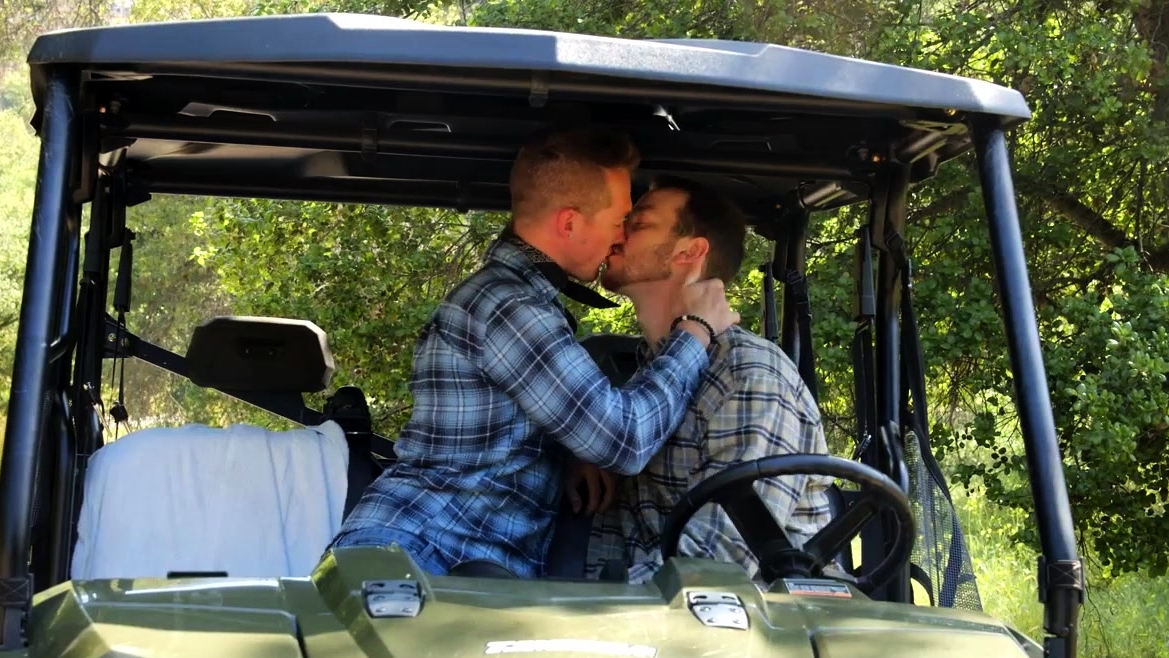 Stud gays blowjob and anal on the farm on the tractor