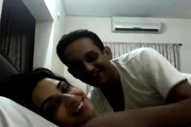 Ultra Hot - Pakistani actress Meera with Naveed sex video